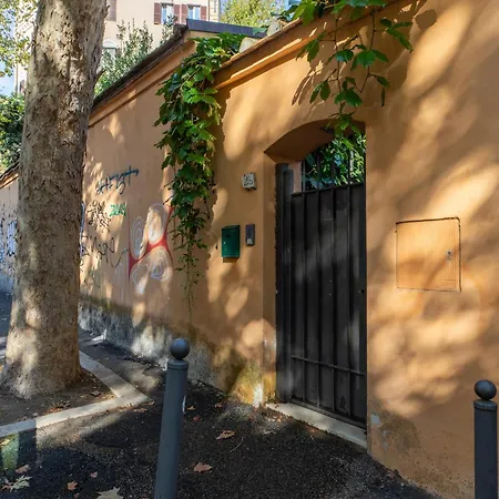 Iflat The Garden Loft Apartamento